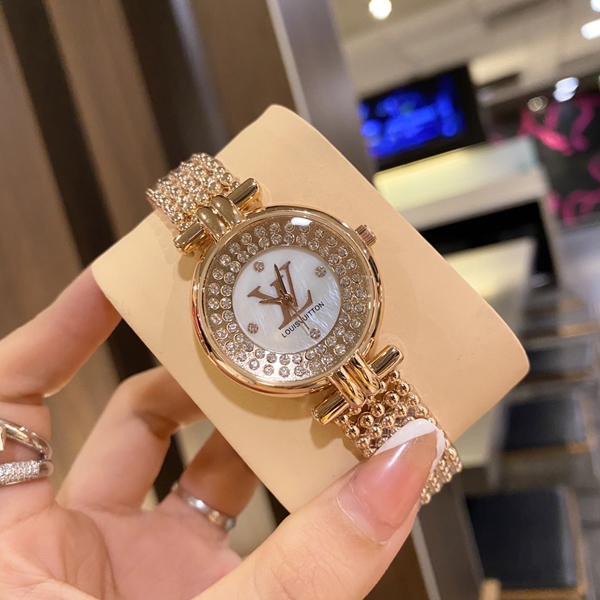 ブランド時計角部分ディテール